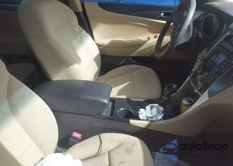 2011 Hyundai Sonata Hybrid z USA, uszkodzony, nr VIN KMHEC4A48BA018714